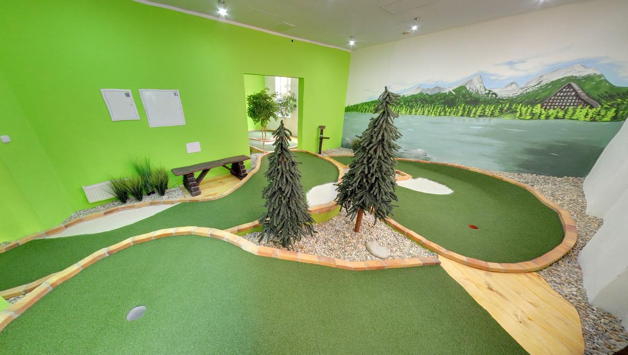 Garni Hotel Tatramonti Poprad Bagian luar foto