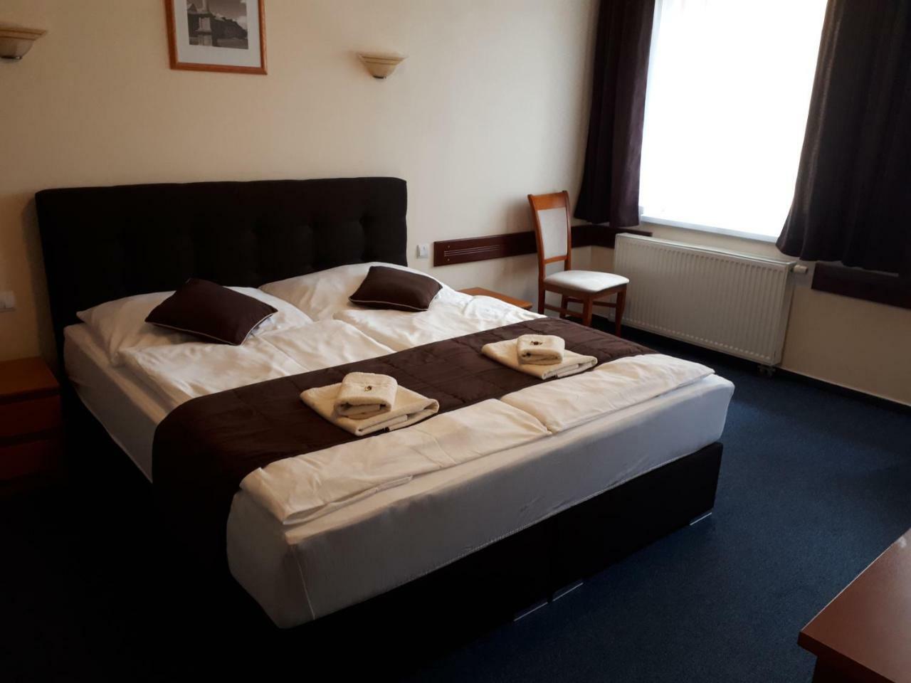 Garni Hotel Tatramonti Poprad Bagian luar foto