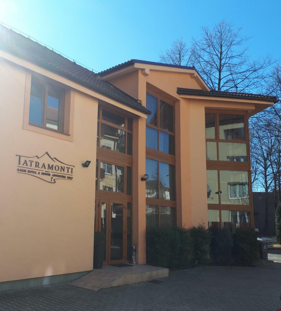 Garni Hotel Tatramonti Poprad Bagian luar foto